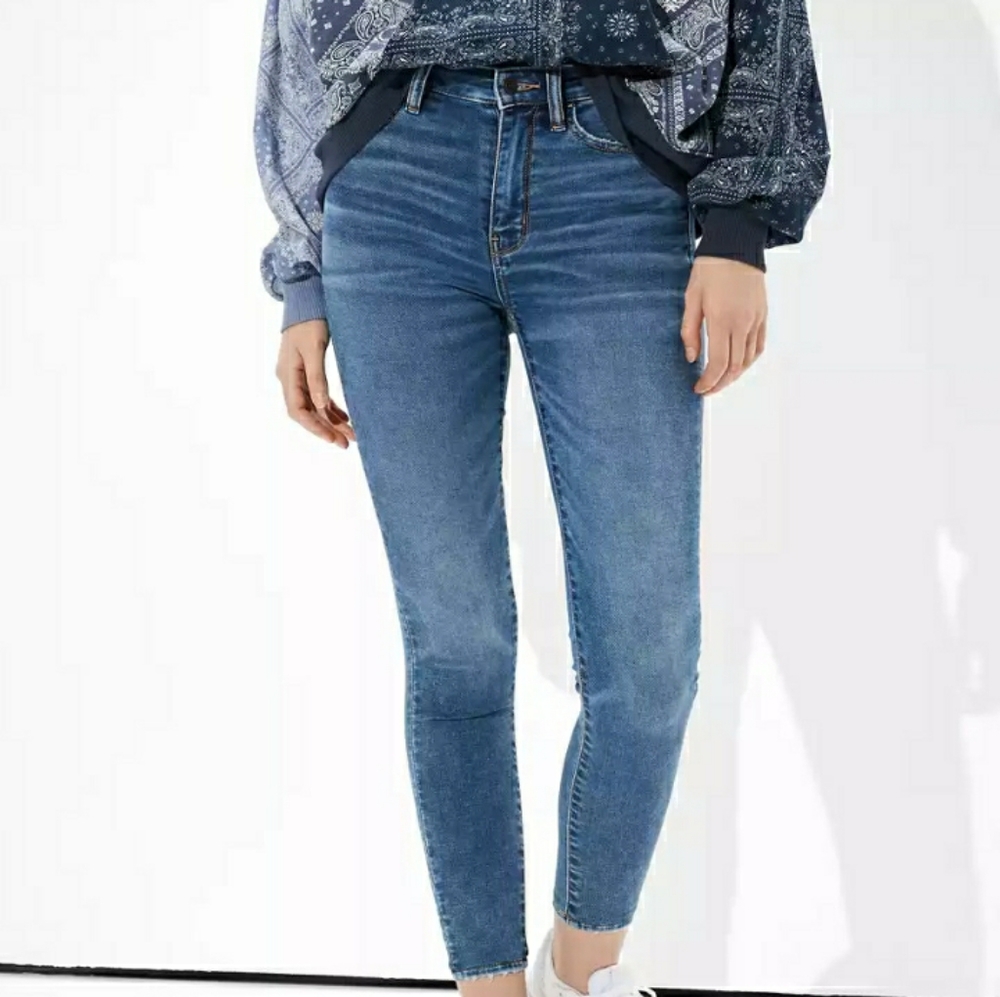 American eagle skinny crop size 4